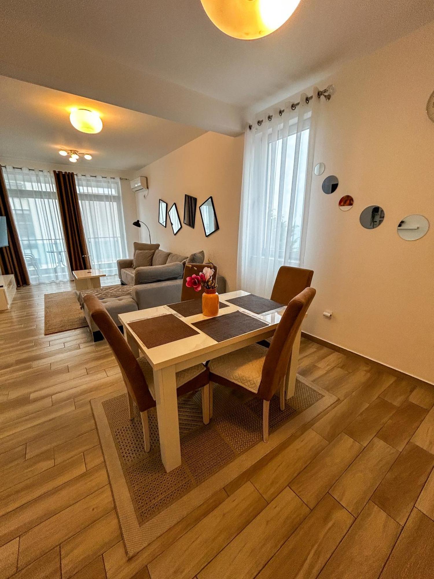 Flabelline Apartment *